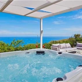 2 bedroom villa with jacuzzi & sea views, near Castellammare del Golfo, sleeps  4-5